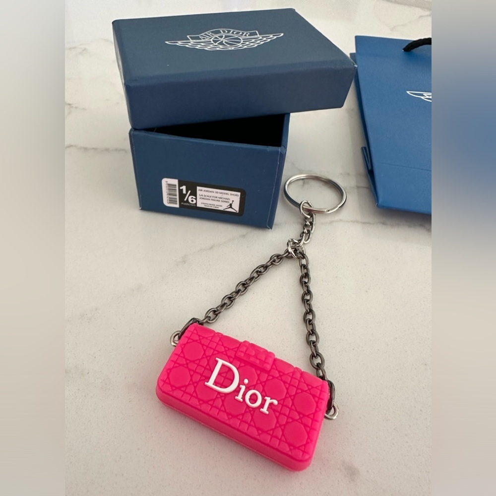 Pink Dior Air Dior keychain, box and gift bag
